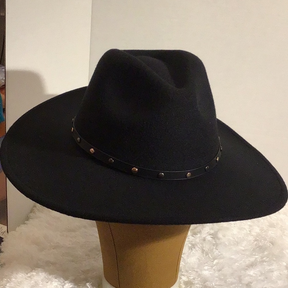 GORGEOUS wide brim Black Fedora by 8 OTHER REASONS.  New with tags